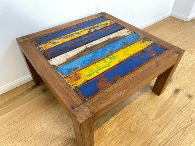 Boatwood by WMK # Besonderer Couchtisch (80x80cm) aus altem Bootsholz, ein handgefertigtes Unikat aus massivem Teakholz in Originalfarben der Boote # Sofatisch Wohnzimmertisch Coffee Table Bootsmöbel