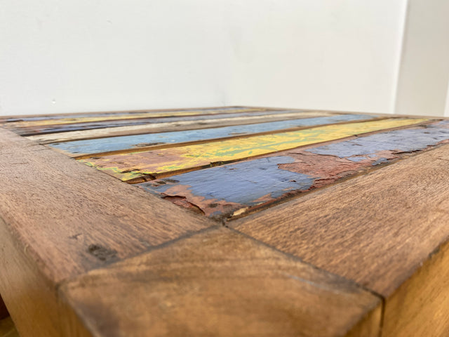 Boatwood by WMK # Besonderer Couchtisch (80x80cm) aus altem Bootsholz, ein handgefertigtes Unikat aus massivem Teakholz in Originalfarben der Boote # Sofatisch Wohnzimmertisch Coffee Table Bootsmöbel