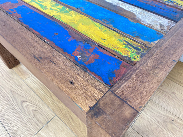 Boatwood by WMK # Besonderer Couchtisch (80x80cm) aus altem Bootsholz, ein handgefertigtes Unikat aus massivem Teakholz in Originalfarben der Boote # Sofatisch Wohnzimmertisch Coffee Table Bootsmöbel
