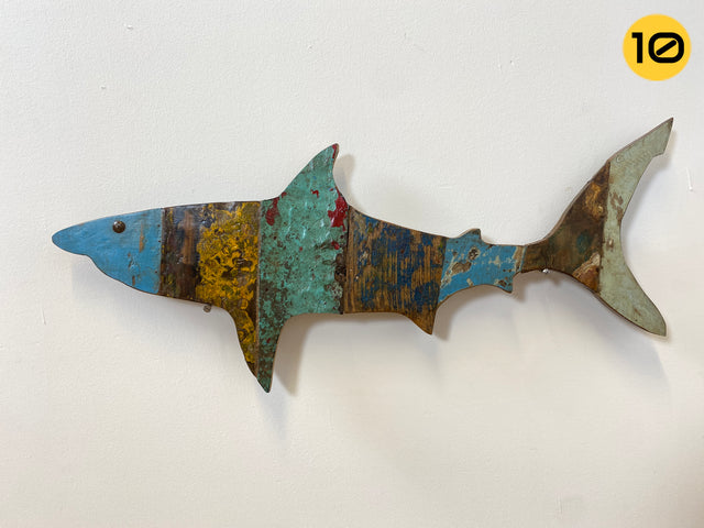 Boatwood by WMK # 1/3 Nachhaltiger Haifisch (L=90cm) aus altem Bootsholz, ein handgefertigtes Unikat aus Teak in Originalfarben der Boote # Fisch Hai Wanddekoration Wandbild Dekoration Holzfisch Bild