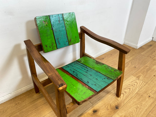 Boatwood by WMK I 1/3 Nachhaltiger handgefertigter Armlehnsessel aus altem Bootsholz in Originalfarben I Sessel Lesesessel Holzsessel Gartensessel Gartenmöbel Balkonmöbel Treibholz Berlin Bayern NRW