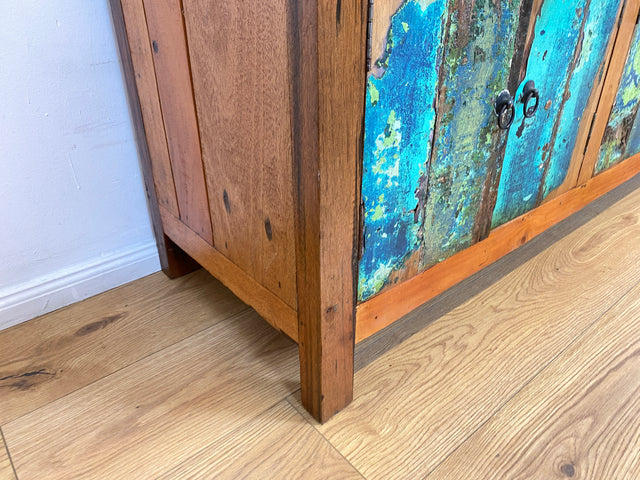 Boatwood by WMK # Nachhaltiges 180cm langes Sideboard aus altem Bootsholz, ein handgefertigtes Unikat aus massivem Teakholz # Kommode Lowboard TV Bank Board Anrichte Bootsmöbel Rostock Hamburg Usedom