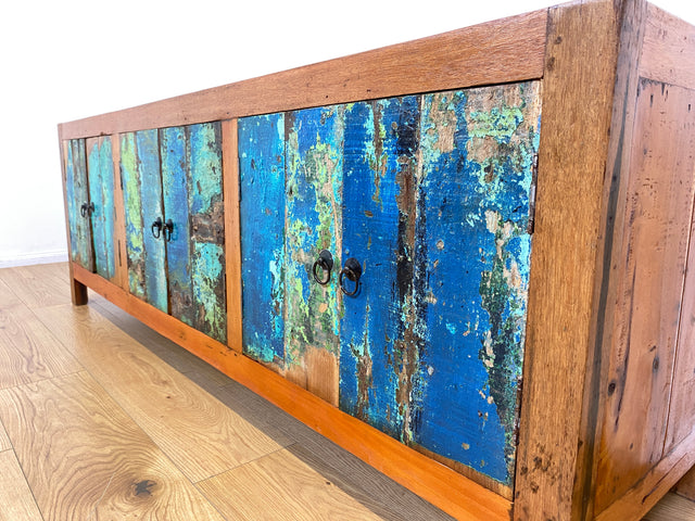 Boatwood by WMK # Nachhaltiges 180cm langes Sideboard aus altem Bootsholz, ein handgefertigtes Unikat aus massivem Teakholz # Kommode Lowboard TV Bank Board Anrichte Bootsmöbel Rostock Hamburg Usedom