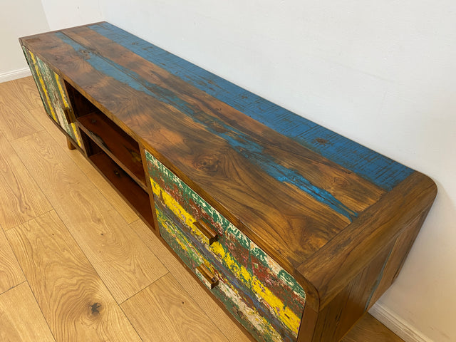 Boatwood by WMK # Nachhaltiges buntes TV-Lowboard mit Schubladen, ein aus altem Bootsholz handgefertigtes Unikat aus massivem Teakholz # Sideboard Lowboard Kommode TV-Bank Fernsehkommode Bootsmöbel
