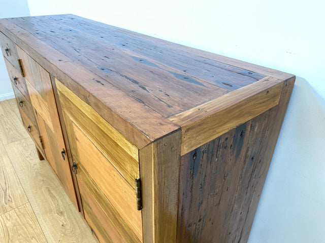 Boatwood by WMK I Nachhaltiges Sideboard aus altem Bootsholz mit Schubladen I handgefertigtes Unikat I Teakholz massiv I Schrank Wäschekommode Kommode Anrichte TV Lowboard Bootsmöbel Teak Berlin Köln