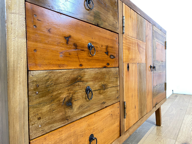 Boatwood by WMK I Nachhaltiges Sideboard aus altem Bootsholz mit Schubladen I handgefertigtes Unikat I Teakholz massiv I Schrank Wäschekommode Kommode Anrichte TV Lowboard Bootsmöbel Teak Berlin Köln