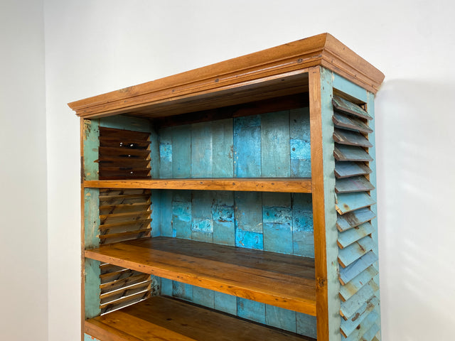 Boatwood by WMK # Wunderschönes Regal mit Schubladen, ein aus altem Bootsholz & alten Lamellen Türen handgefertigtes Unikat # Bücherregal Bücherschrank Highboard Holzregal Küchenregal Treibholz Teak
