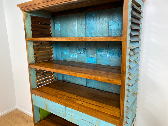Boatwood by WMK # Wunderschönes Regal mit Schubladen, ein aus altem Bootsholz & alten Lamellen Türen handgefertigtes Unikat # Bücherregal Bücherschrank Highboard Holzregal Küchenregal Treibholz Teak