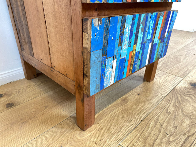 Boatwood by WMK # 1/2 Einzigartiger Nachttisch mit Schubladen, ein aus altem Bootsholz handgefertigtes Unikat aus massivem Teakholz # Kommode Nachtkommode Nachtschränkchen Nachtschrank Bed Side Teak