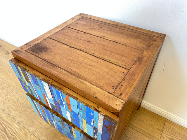 Boatwood by WMK # 1/2 Einzigartiger Nachttisch mit Schubladen, ein aus altem Bootsholz handgefertigtes Unikat aus massivem Teakholz # Kommode Nachtkommode Nachtschränkchen Nachtschrank Bed Side Teak