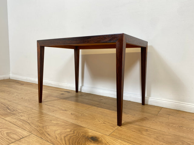 WMK # Stilvoller und sehr gut erhaltener kleiner skandinavischer 60er Jahre Couchtisch aus edlem Palisander # Wohnzimmertisch Beistelltisch Coffee Table Rosewood Danish Design Vintage Mid-Century 70er