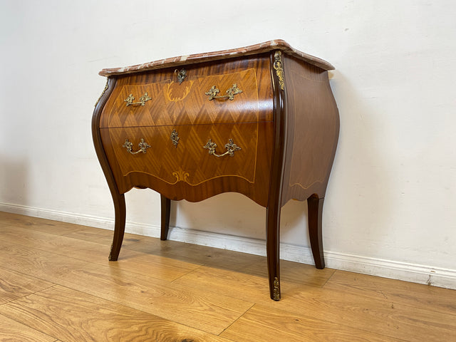 WMK I Elegante kleine skandinavische Stilmöbel Bombé Kommode von Rydén Möbler, Vollholz, mit Schubladen & edler Marmor Platte I Schrank Dresser Flur Barock Rokoko Louis XV Vintage Berlin Hessen Bayern