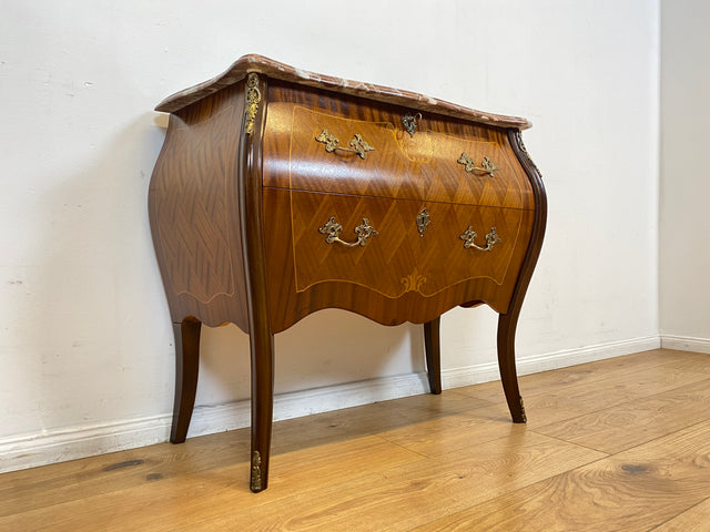 WMK I Elegante kleine skandinavische Stilmöbel Bombé Kommode von Rydén Möbler, Vollholz, mit Schubladen & edler Marmor Platte I Schrank Dresser Flur Barock Rokoko Louis XV Vintage Berlin Hessen Bayern