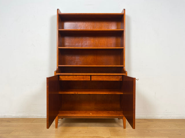 WMK I Hochwertiger skandinavische Mid-Century Bücherschrank aus vollem Holz mit verstellbaren Regalböden und Schubladen I Regal Bücherregal Holzregal Highboard Kommode Vintage Berlin Hannover München