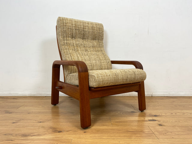WMK I 1/2 Rarer skandinavischer Designer Sessel von HS Design, Teakholz Rahmen und feiner Wollbezug I Hochlehner Lesesessel Relax Armchair Teak Danish Design Mid-Century Vintage Berlin Hamburg München