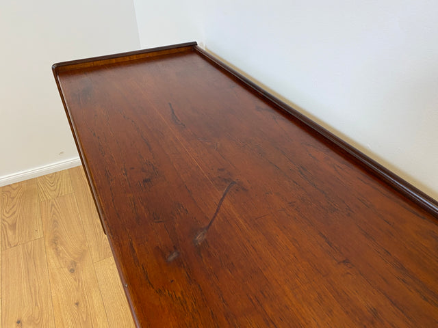 WMK # Hochwertiges skandinavisches Mid-Century Designer Sideboard von Arne Vodder , Vollholz in Teak mit Schiebetüren und Schubladen # Kommode Highboard Schrank Anrichte Danish Design Vintage Teakholz