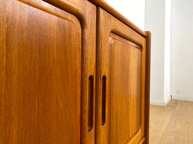 WMK I Stilvolle & gut erhaltene skandinavische Mid-Century Kommode aus vollem Holz in Teak I Schrank Sideboard Schuhschrank Wäschekommode Vintage 60er 70er Danish Design Teakholz München Hamburg Kiel