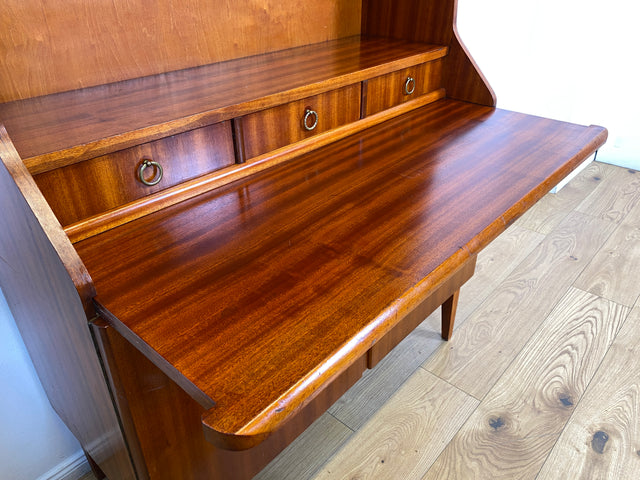 WMK I Hochwertiger skandinavischer Mid-Century Bücherschrank aus vollem Holz mit ausziehbarer Schreibplatte I Sekretär Desk Schreibtisch Bücherregal Regal Highboard Kommode Vintage Berlin Köln Bremen