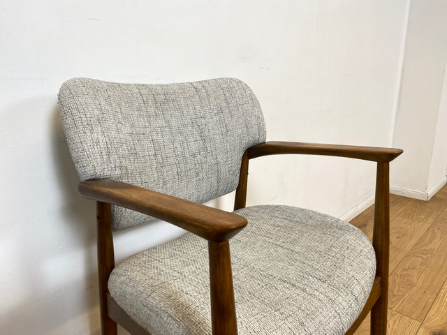 WMK I Skandinavischer Mid-Century Designer Sessel von Ejnar Larsen & Aksel Bender für Fritz Hansen mit Wollbezug & Teakholz Rahmen I Armlehnstuhl Armchair Stuhl Schreibtisch Danish Design Vintage Teak