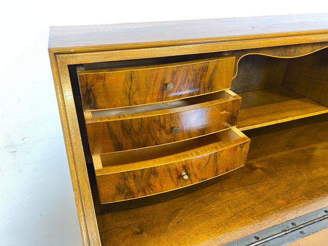 WMK I Sehr schöner skandinavischer Mid-Century Sekretär aus vollem Holz mit Schubladen und fester Schreibplatte I Schreibschrank Desk Schreibtisch Kommode Schubladenkommode Vintage Berlin Köln München
