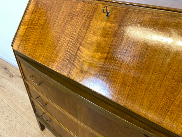 WMK I Sehr schöner skandinavischer Mid-Century Sekretär aus vollem Holz mit Schubladen und fester Schreibplatte I Schreibschrank Desk Schreibtisch Kommode Schubladenkommode Vintage Berlin Köln München