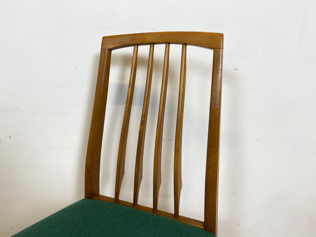 WMK I Set aus 4 sehr schönen Mid-Century Esszimmerstühlen mit Sprossen & grünem Originalbezug, bau ähnlich mit Casala I Stühle Küchenstühle Dining Chairs Tisch Vintage 50er 60er Berlin Hamburg München