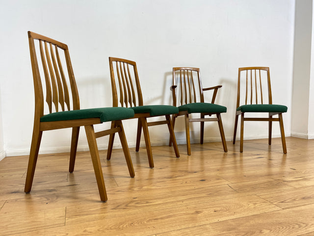 WMK I Set aus 4 sehr schönen Mid-Century Esszimmerstühlen mit Sprossen & grünem Originalbezug, bau ähnlich mit Casala I Stühle Küchenstühle Dining Chairs Tisch Vintage 50er 60er Berlin Hamburg München