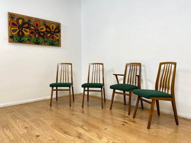 WMK I Set aus 4 sehr schönen Mid-Century Esszimmerstühlen mit Sprossen & grünem Originalbezug, bau ähnlich mit Casala I Stühle Küchenstühle Dining Chairs Tisch Vintage 50er 60er Berlin Hamburg München