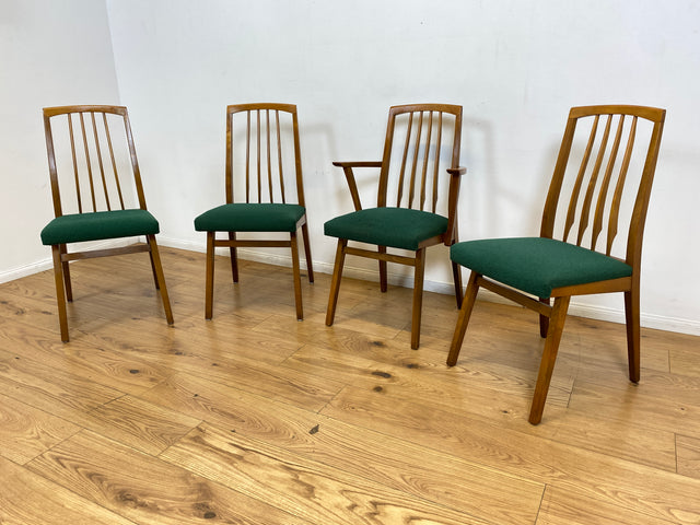 WMK I Set aus 4 sehr schönen Mid-Century Esszimmerstühlen mit Sprossen & grünem Originalbezug, bau ähnlich mit Casala I Stühle Küchenstühle Dining Chairs Tisch Vintage 50er 60er Berlin Hamburg München