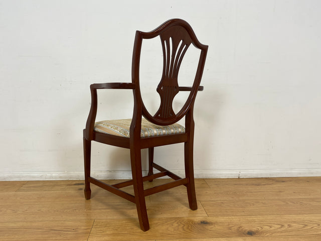 WMK I Set aus 4 eleganten Esszimmerstühlen in englischem Stil mit Armlehnen und hochwertigem Sitzbezug I Stühle Armlehnstühle Küchenstühle Holzstühle Regency Empire Vintage Möbel Berlin Leipzig Bremen