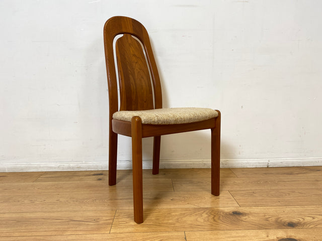 WMK I Set aus 6 hochwertigen skandinavischen Designer Stühlen I EMC Furniture I Teakholz massiv I naturbeiger Originalbezug I Dining Chairs Armlehnen Esszimmer Danish Design Mid-Century Vintage Teak