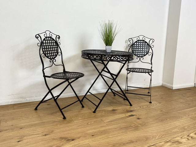 WMK # Sehr hübsches & gut erhaltenes Vintage Set aus Klapptisch & 2 Klappstühlen aus Metall in Schwarz, Outdoor geeignet # Balkonmöbel Gartenmöbel Campingmöbel Gartengarnitur Metalltisch Bistrotisch