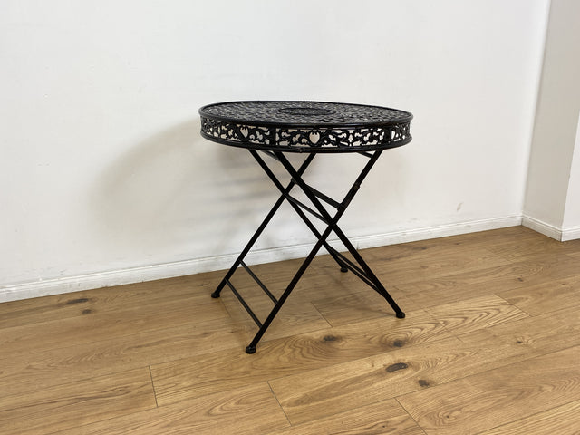 WMK # Sehr hübsches & gut erhaltenes Vintage Set aus Klapptisch & 2 Klappstühlen aus Metall in Schwarz, Outdoor geeignet # Balkonmöbel Gartenmöbel Campingmöbel Gartengarnitur Metalltisch Bistrotisch