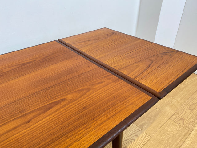 WMK # Skandinavischer ausziehbarer Mid-Century Designer Esstisch Roseto von Svante Skogh für Abra, aus Teakholz & Palisander # Tisch Holztisch Ausziehtisch Dining Table Danish Design Vintage Rosewood