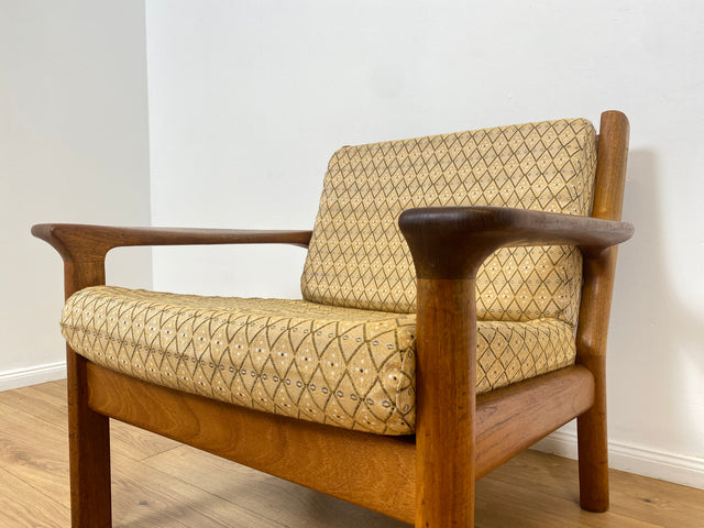 WMK # Stilvoller skandinavischer Mid-Century Designersessel von Glostrup Møbelfabrik mit Teakholz Rahmen & neuem Bezug # Sessel Lesesessel Armchair Sitzgarnitur Sitzgruppe Danish Design Vintage Teak