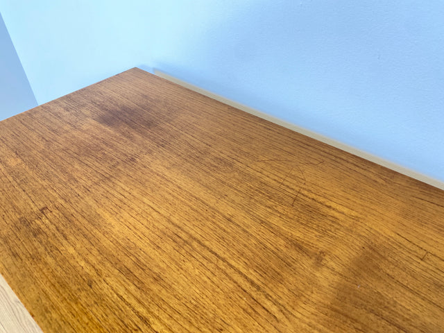 WMK # Hochwertiges skandinavisches 60er Jahre Highboard in Teakholz mit Schubladen, Barfach und formschönen Holzgriffen # Schrank Sideboard Anrichte Barschrank Danish Design Mid-Century Vintage Teak
