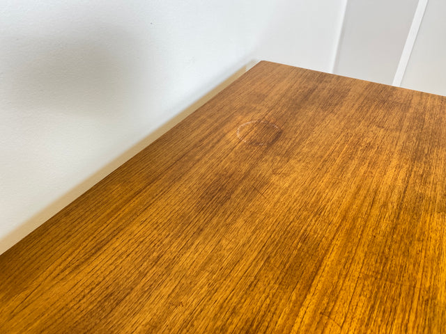 WMK # Hochwertiges skandinavisches 60er Jahre Highboard in Teakholz mit Schubladen, Barfach und formschönen Holzgriffen # Schrank Sideboard Anrichte Barschrank Danish Design Mid-Century Vintage Teak