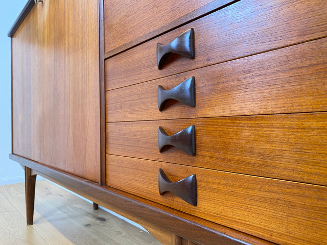 WMK # Skandinavisches Mid-Century Designer Highboard "Roseto" by Svante Skogh for Abra, Vollholz in Teak, mit Schubladen & Bar # Sideboard Schrank Barschrank Kommode Danish Design Vintage Teak 60er
