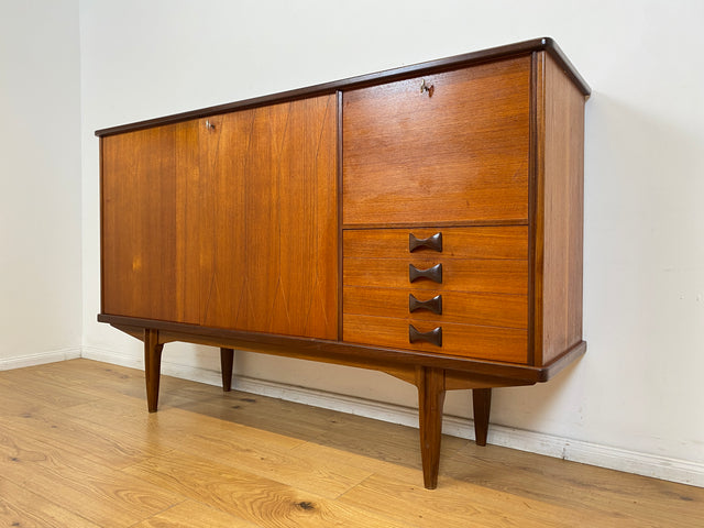 WMK # Skandinavisches Mid-Century Designer Highboard "Roseto" by Svante Skogh for Abra, Vollholz in Teak, mit Schubladen & Bar # Sideboard Schrank Barschrank Kommode Danish Design Vintage Teak 60er