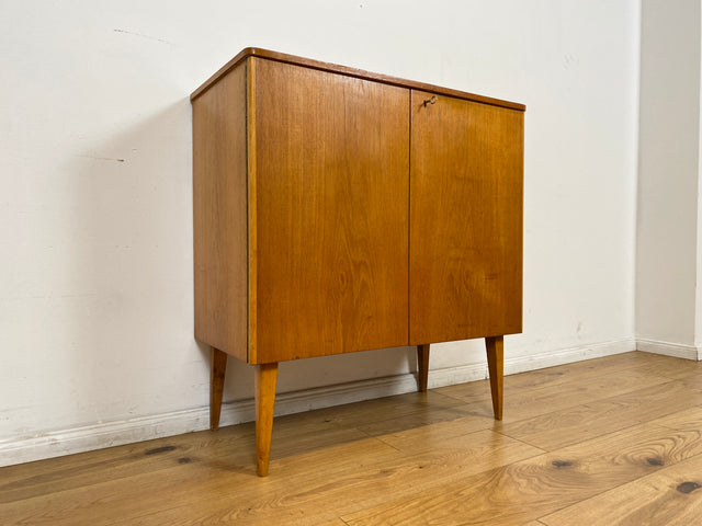 WMK # Stilvolles & gut erhaltenes skandinavisches Mid-Century Kommode aus vollem Holz in Teak mit Schubladen # Schrank Kommode Sideboard Schuhschrank Wäschekommode Vintage 60er Danish Design Teakholz