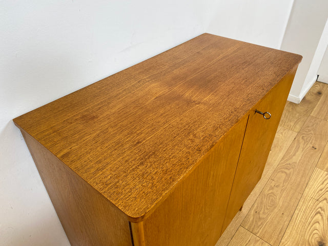 WMK # Stilvolles & gut erhaltenes skandinavisches Mid-Century Kommode aus vollem Holz in Teak mit Schubladen # Schrank Kommode Sideboard Schuhschrank Wäschekommode Vintage 60er Danish Design Teakholz