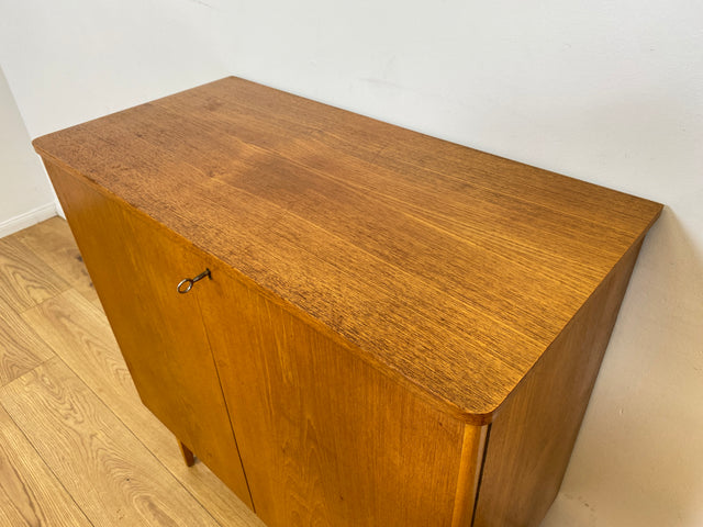 WMK # Stilvolles & gut erhaltenes skandinavisches Mid-Century Kommode aus vollem Holz in Teak mit Schubladen # Schrank Kommode Sideboard Schuhschrank Wäschekommode Vintage 60er Danish Design Teakholz
