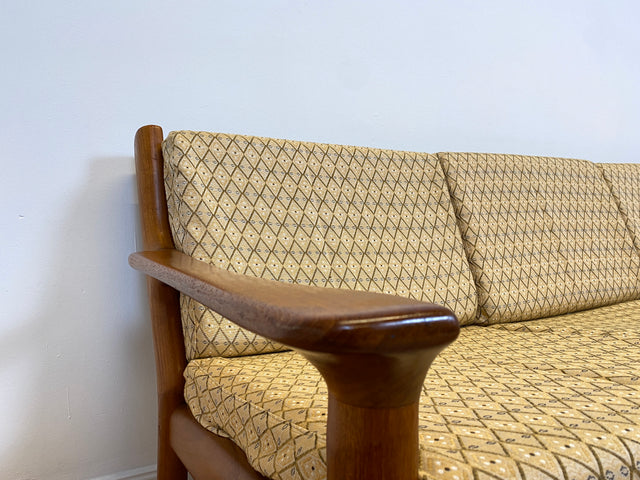 WMK # Stilvolles skandinavisches Mid-Century Designersofa von Glostrup Møbelfabrik mit Teakholz Rahmen & neuem Bezug # 3er Sofa Couch 3-Sitzer Daybed Sitzgarnitur Sitzgruppe Danish Design Vintage Teak