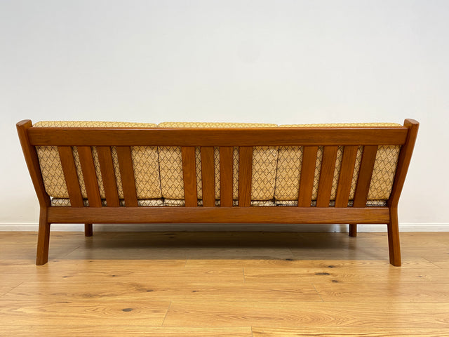 WMK # Stilvolles skandinavisches Mid-Century Designersofa von Glostrup Møbelfabrik mit Teakholz Rahmen & neuem Bezug # 3er Sofa Couch 3-Sitzer Daybed Sitzgarnitur Sitzgruppe Danish Design Vintage Teak