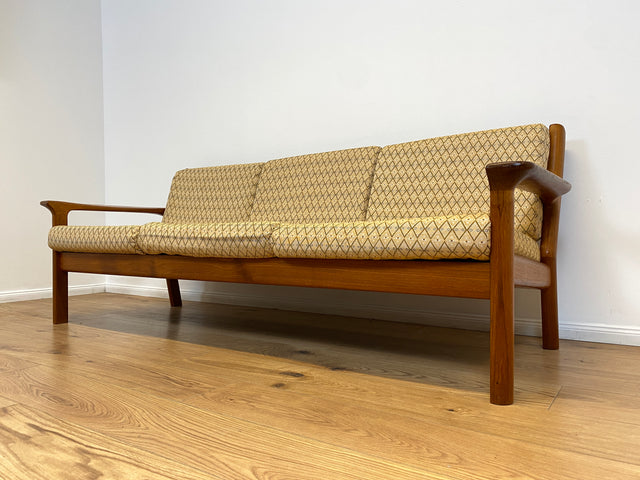 WMK # Stilvolles skandinavisches Mid-Century Designersofa von Glostrup Møbelfabrik mit Teakholz Rahmen & neuem Bezug # 3er Sofa Couch 3-Sitzer Daybed Sitzgarnitur Sitzgruppe Danish Design Vintage Teak