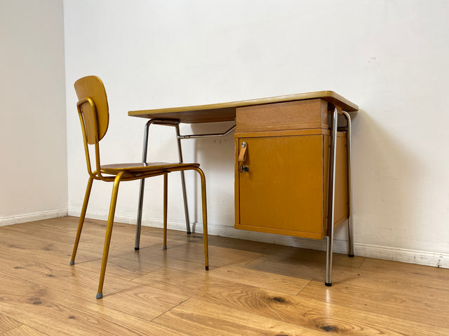WMK I Kultiger kleiner Space Age Schreibtisch auf formschönem Chrom Gestell mit Ledergriff & 6 Schubladen I Desk Arbeitstisch Computertisch Kinderschreibtisch Sekretär Retro Vintage 60er 70er Hamburg