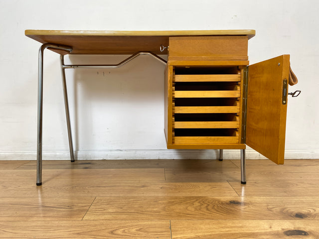 WMK I Kultiger kleiner Space Age Schreibtisch auf formschönem Chrom Gestell mit Ledergriff & 6 Schubladen I Desk Arbeitstisch Computertisch Kinderschreibtisch Sekretär Retro Vintage 60er 70er Hamburg
