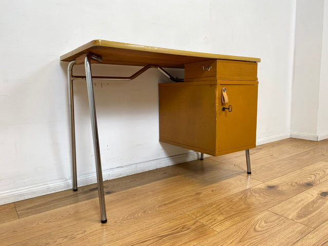 WMK I Kultiger kleiner Space Age Schreibtisch auf formschönem Chrom Gestell mit Ledergriff & 6 Schubladen I Desk Arbeitstisch Computertisch Kinderschreibtisch Sekretär Retro Vintage 60er 70er Hamburg