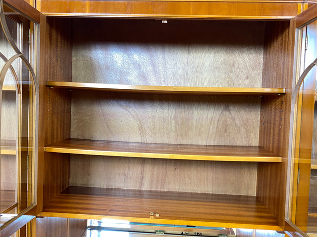 WMK I Eleganter und neuwertiger Stilmöbel Wohnzimmer Schrank im englischen gregorianischen Stil mit verspiegelter Bar I Vitrine Bücher Regal Highboard Bibliothek Regency Vintage Berlin Dresden München