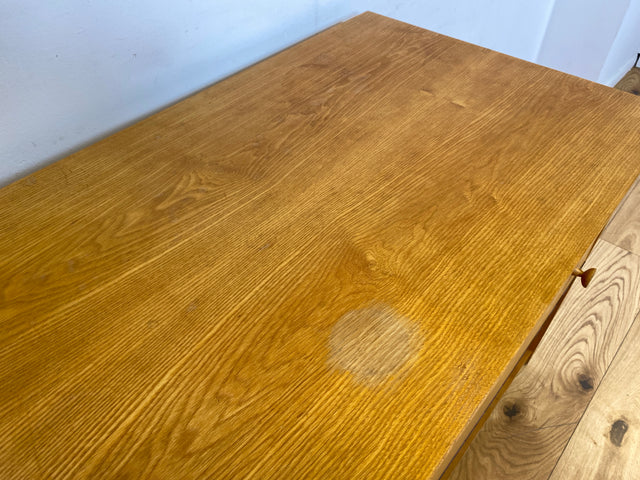 WMK I Heller Vintage Phonoschrank in Esche mit Vinyl Regal und Plattenspieler Fach I Vinylschrank Schalplattenschrank Plattenschrank LP Regal Kommode Sideboard Retro 60er 70er I Berlin Köln Stuttgart